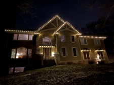 Cottage Grove Christmas Lighting