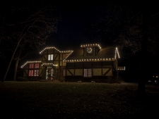 Hudson Christmas Lighting and Decorating